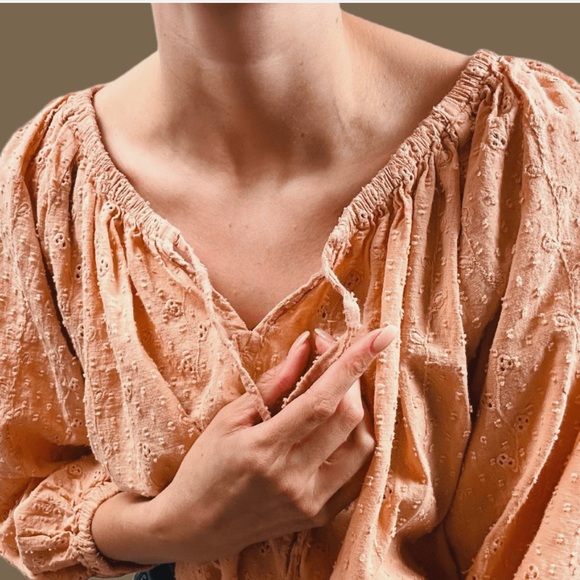 JOIE Cotton Boho Bohemian Peasant Eyelet Top Blouse - Picture 4 of 11